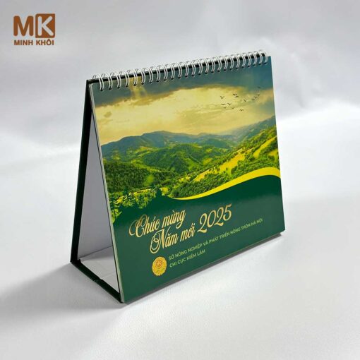 lịch để bàn in hình theo yêu cầu