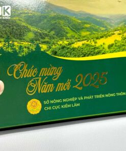 lịch để bàn in hình theo yêu cầu