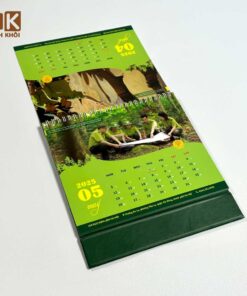 lịch để bàn in hình theo yêu cầu