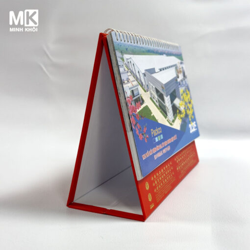 Mẫu lịch để bàn chữ A công ty Packco