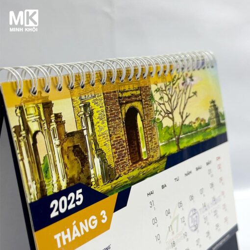 mẫu lịch tết để bàn công ty tuấn hồng group