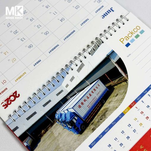 Mẫu lịch để bàn chữ A công ty Packco