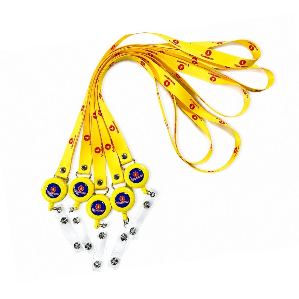day-deo-the-nhan-vien-co-yoyo (5)
